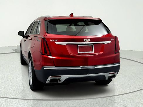 Used 2024 Cadillac XT5 Premium Luxury w/ Technology Package FWD image 4
