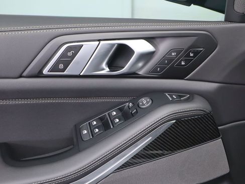 Certified 2025 BMW X5 M60i image 24