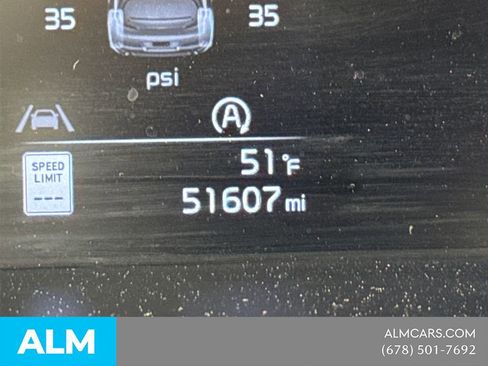 Used 2025 Kia Soul LX w/ LX Technology Package FWD image 31