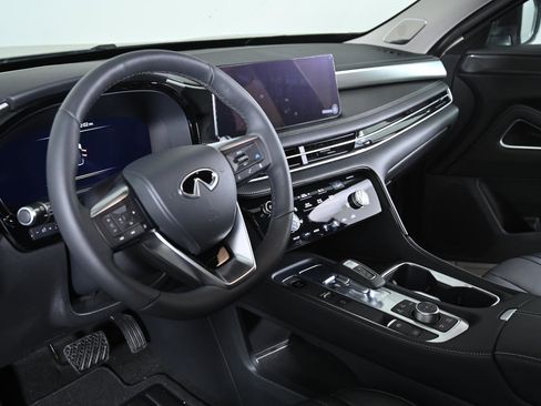 New 2026 INFINITI QX60 Luxe w/ Family Package image 9