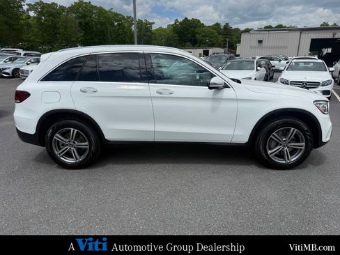 Certified 2022 Mercedes-Benz GLC 300 4MATIC image 9