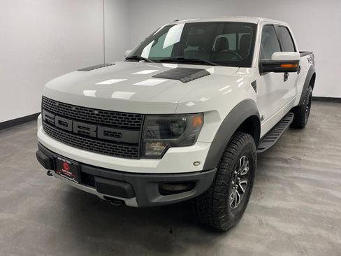 Used 2014 Ford F150 Raptor w/ Equipment Group 801A Luxury image 2