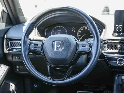Used 2023 Honda Civic Sport image 16