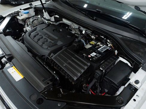 Used 2020 Volkswagen Tiguan SE R-Line w/ 3rd Row Seat Package image 55