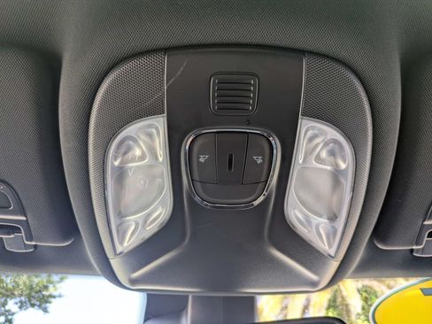 Used 2025 Jeep Compass Limited AWD/4WD image 26