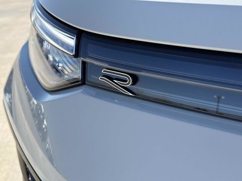 New 2026 Volkswagen Tiguan SE R-Line image 10