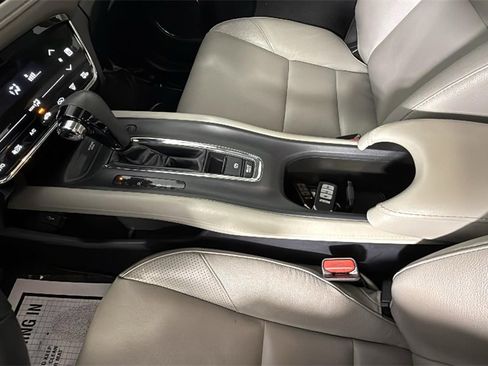 Used 2016 Honda HR-V EX-L image 22