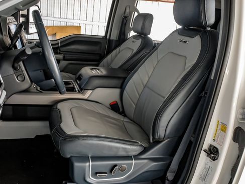 Used 2022 Ford F450 Limited w/ FX4 Off-Road Package AWD/4WD image 29