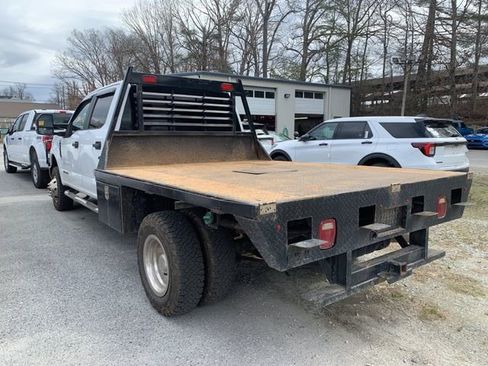 Used 2017 Ford F350 XL w/ Power Equipment Group image 4