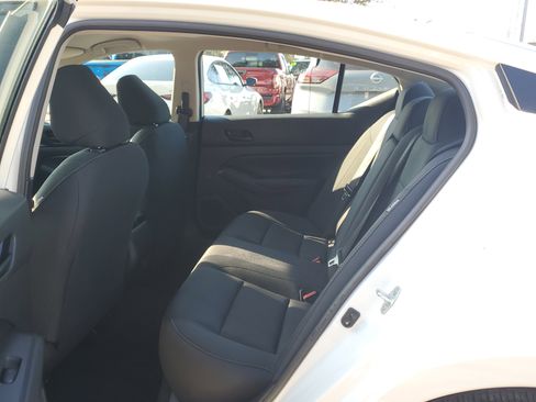 Certified 2024 Nissan Altima 2.5 S image 11