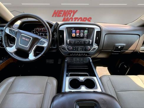 Used 2018 GMC Sierra 1500 SLT AWD/4WD image 8