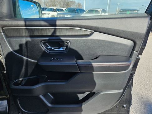 Used 2023 Honda Pilot Elite image 35