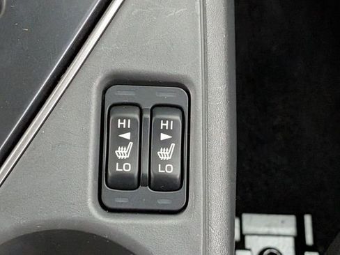 Used 2024 Subaru Crosstrek 2.0i Premium image 28