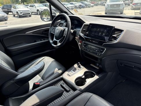 Certified 2023 Honda Passport EX-L image 31