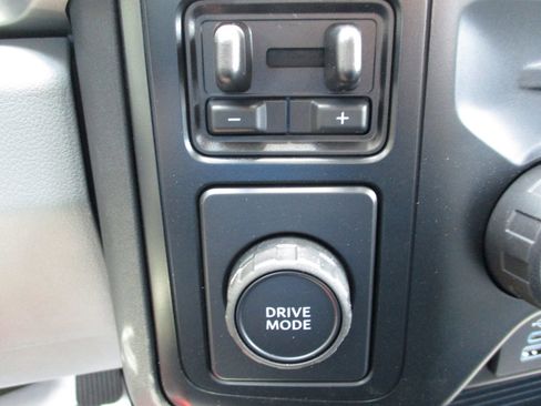 New 2023 Ford F550 2WD SuperCab Super Duty image 14