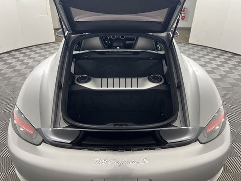 Certified 2018 Porsche 718 Cayman S RWD image 21