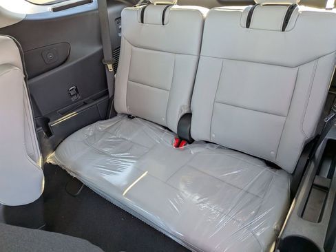 New 2026 Ford Explorer Active AWD/4WD image 20