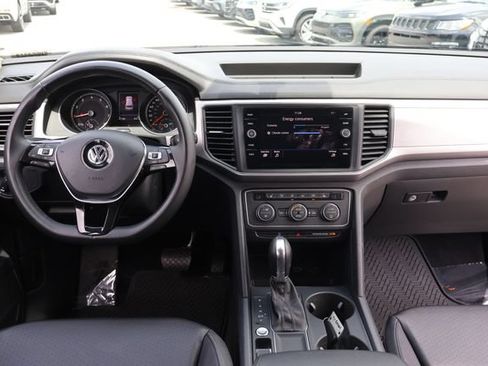 Used 2019 Volkswagen Atlas SE FWD image 16