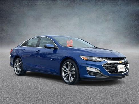 Used 2023 Chevrolet Malibu LT image 1