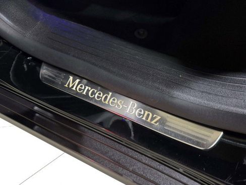 Used 2021 Mercedes-Benz GLE 350 4MATIC image 48