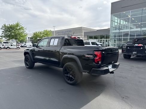 Used 2023 Chevrolet Colorado Trail Boss w/ Technology Package AWD/4WD image 3