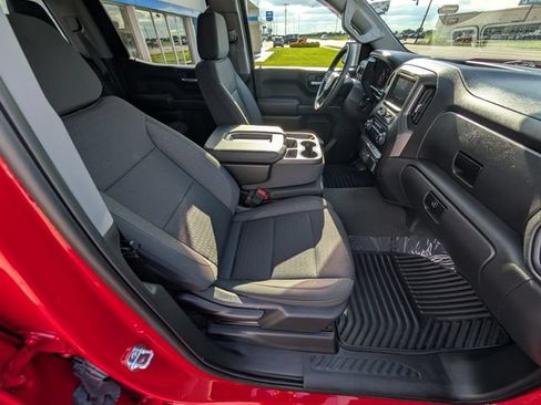 Used 2023 Chevrolet Silverado 1500 Custom AWD/4WD image 4