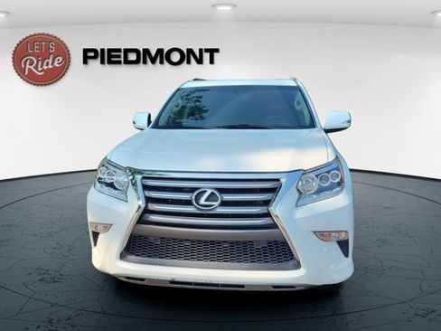 Used 2018 Lexus GX 460 w/ Navigation Package AWD/4WD image 2