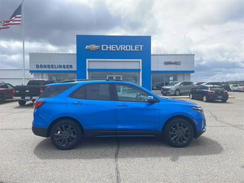 Used 2024 Chevrolet Equinox RS AWD/4WD image 1