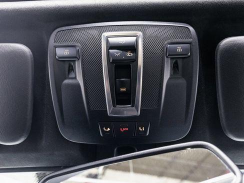 Certified 2018 Mercedes-Benz G 63 AMG 4MATIC image 19