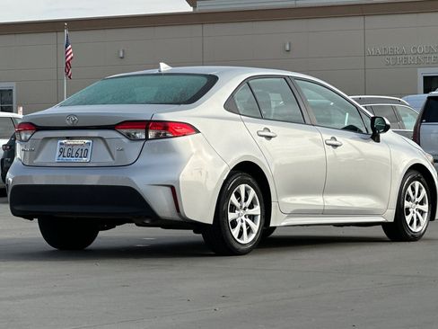 Used 2024 Toyota Corolla LE image 6