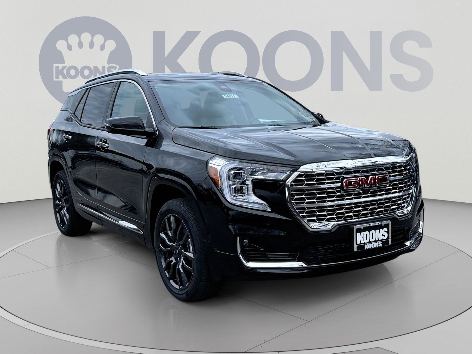 Used 2024 GMC Terrain Denali w/ Black Diamond Edition AWD/4WD image 2