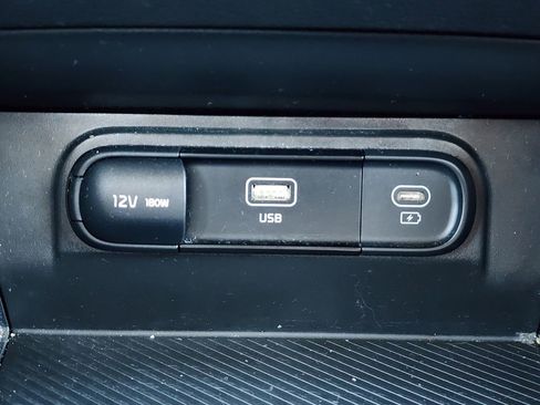 Used 2024 Kia Sportage LX image 24