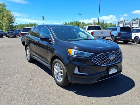 Used 2024 Ford Edge SEL AWD/4WD image 7