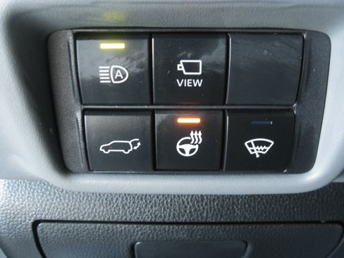 Used 2020 Toyota Highlander Platinum image 21