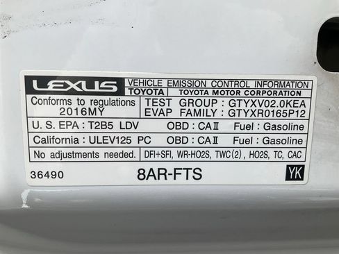 Used 2016 Lexus IS 200t w/ F Sport Package RWD image 12