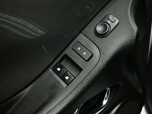 Used 2014 Chevrolet Camaro SS w/ SS Performance Package image 10