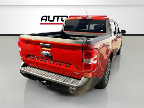 Used 2024 Ford Maverick Lariat w/ 4K Tow Package image 7