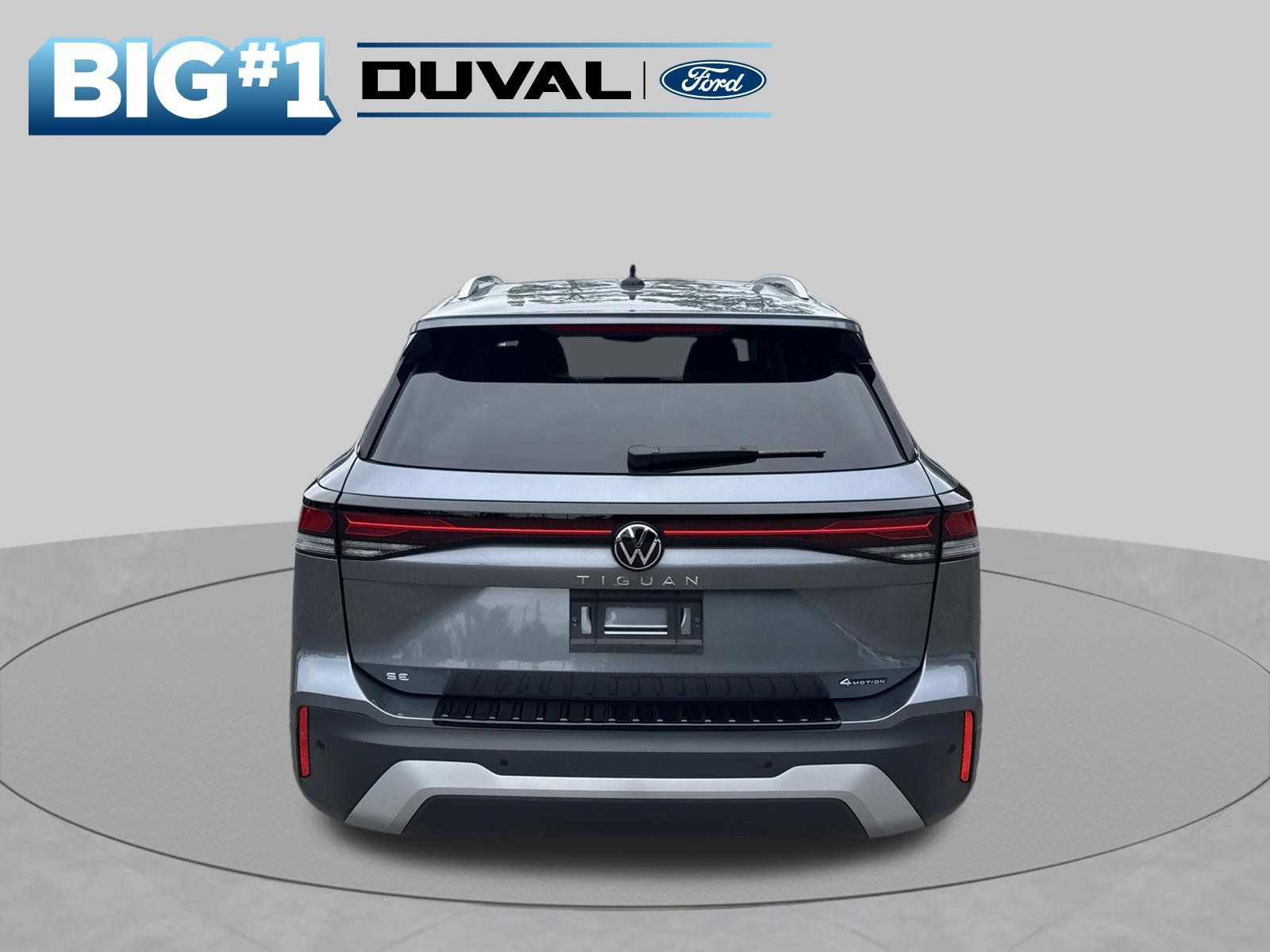 Used 2026 Volkswagen Tiguan SE AWD/4WD image 8