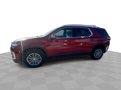 Certified 2023 Chevrolet Traverse LT image 1