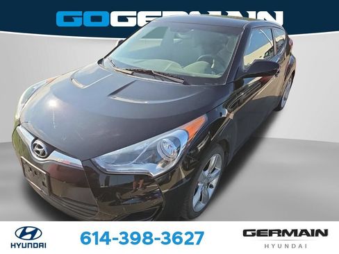 Used 2013 Hyundai Veloster FWD image 4