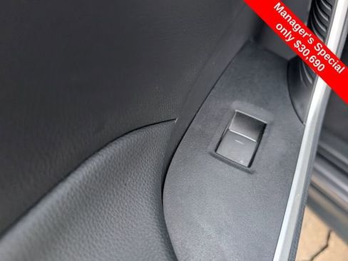 Used 2023 Toyota RAV4 XLE w/ Convenience Package AWD/4WD image 12