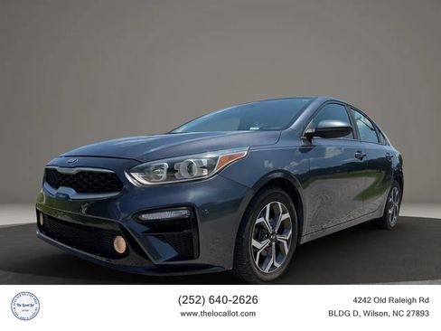 Used 2020 Kia Forte LXS FWD image 1