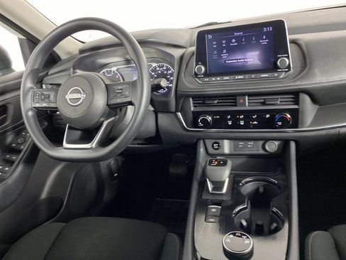 Used 2024 Nissan Rogue S AWD/4WD image 13