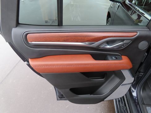 Used 2024 GMC Yukon Denali Ultimate image 36