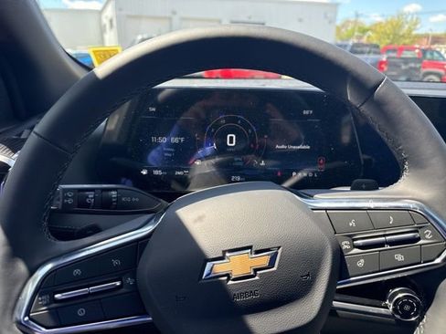 New 2026 Chevrolet Equinox LT AWD/4WD image 8