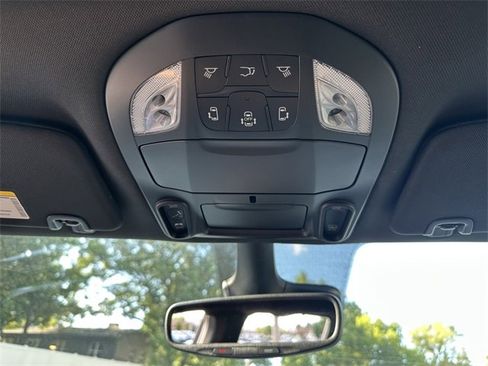 New 2026 Chrysler Pacifica Limited w/ S Appearance Package image 39