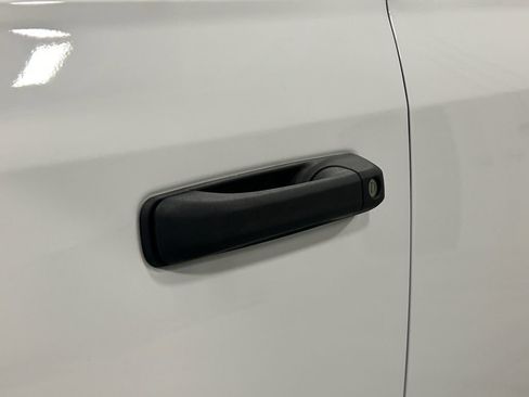Used 2026 RAM 2500 Big Horn AWD/4WD image 13