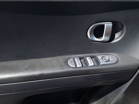Certified 2024 Hyundai Ioniq 5 SEL AWD/4WD image 9