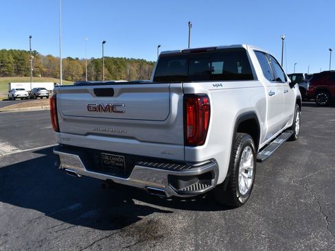 Used 2019 GMC Sierra 1500 SLT w/ SLT Premium Package image 3