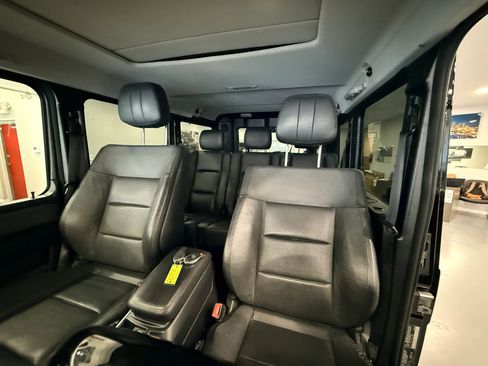 Used 2017 Mercedes-Benz G 550 image 10